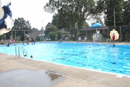 Delhi Kinsmen Outdoor Pool
